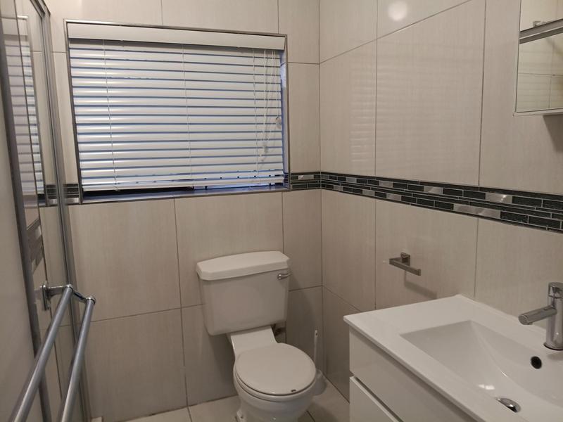 To Let 2 Bedroom Property for Rent in Plattekloof Western Cape